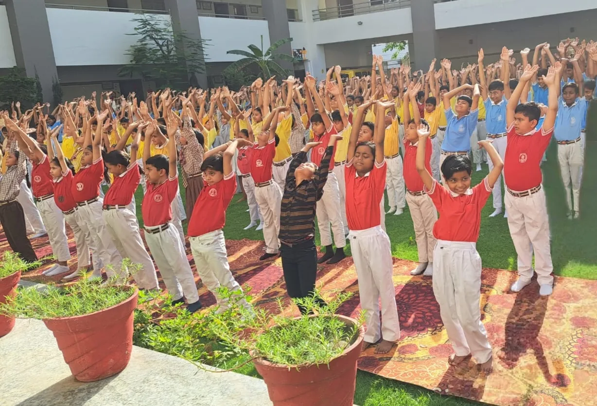 Yoga for kids : Ayushya Mandiram Rewari